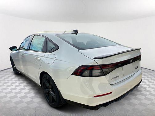 2025 Honda Accord Hybrid Base