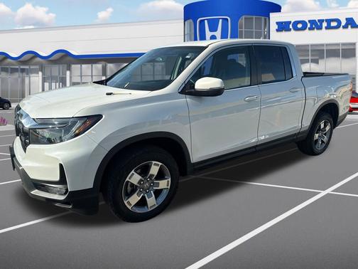 Platinum White Pearl 2025 Honda Ridgeline