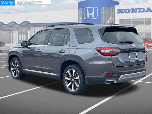 2023 Honda Pilot AWD Elite