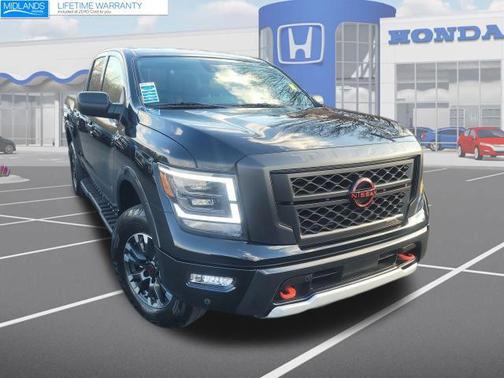 2024 Nissan Titan PRO-4X