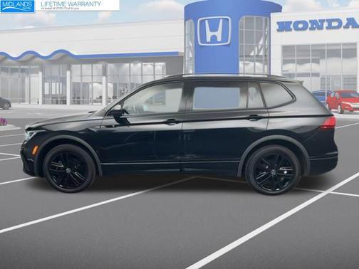 2022 Volkswagen Tiguan 2.0T SE R-Line Black 4MOTION