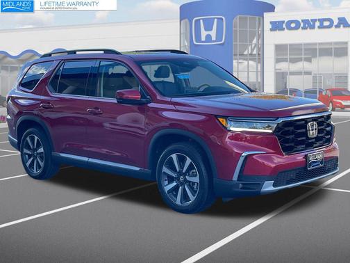 2025 Honda Pilot Touring 8-Passenger