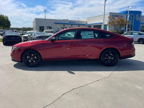 2025 Honda Accord Hybrid Base