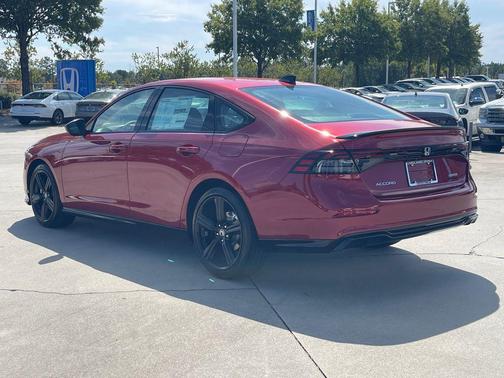 2025 Honda Accord Hybrid Base