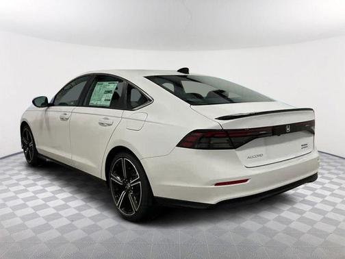 2025 Honda Accord Hybrid Base