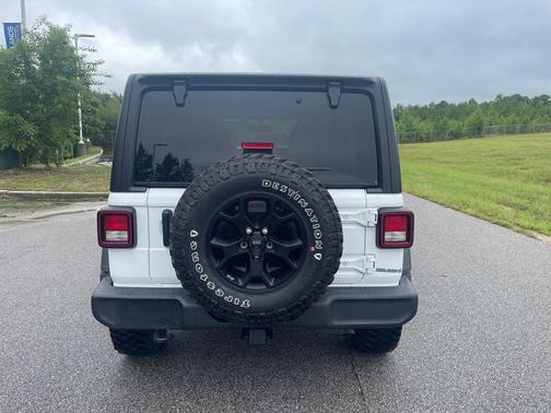 2021 Jeep Wrangler Willys