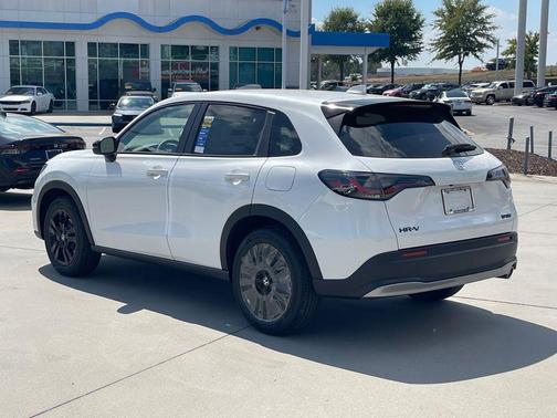 2026 Honda HR-V 2WD Sport