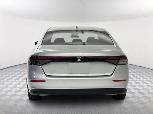 2025 Honda Accord LX 1.5T