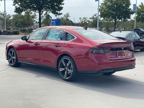 2025 Honda Accord Hybrid Base