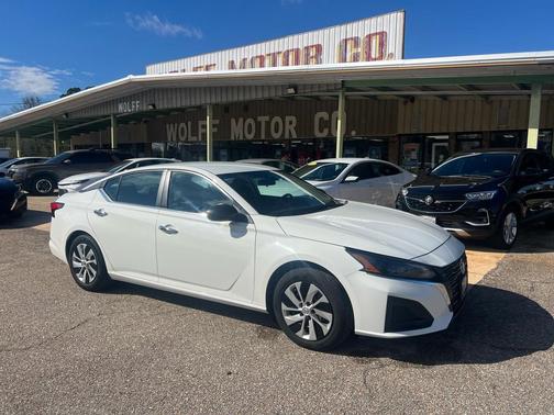 2024 Nissan Altima 2.5 S Sedan