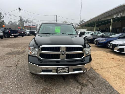 2019 RAM 1500 SLT