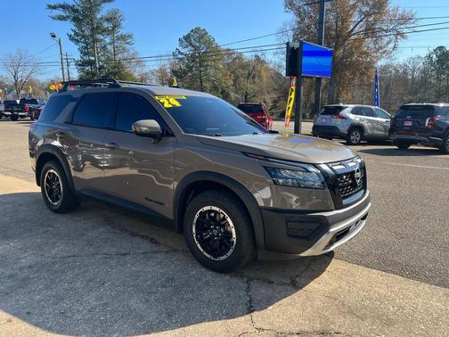 2024 Nissan Pathfinder Rock Creek 4WD
