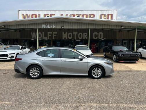 Silver 2025 Toyota Camry LE