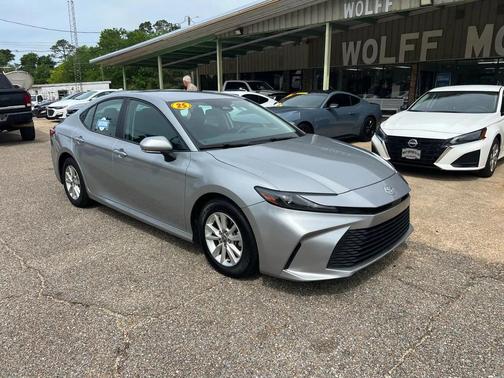Silver 2025 Toyota Camry LE