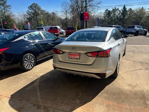 2024 Nissan Altima 2.5 S Sedan