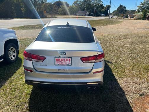 2020 Kia Optima LX