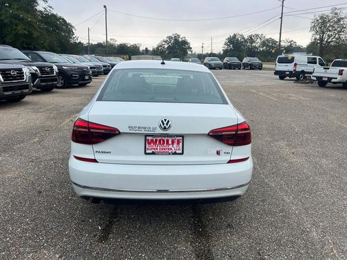 2017 Volkswagen Passat 1.8T S