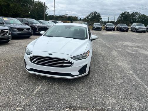 2020 Ford Fusion SE FWD