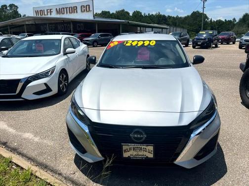 2025 Nissan Altima SV FWD