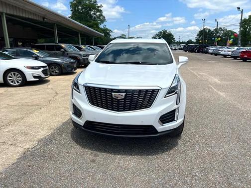 2022 Cadillac XT5 Luxury