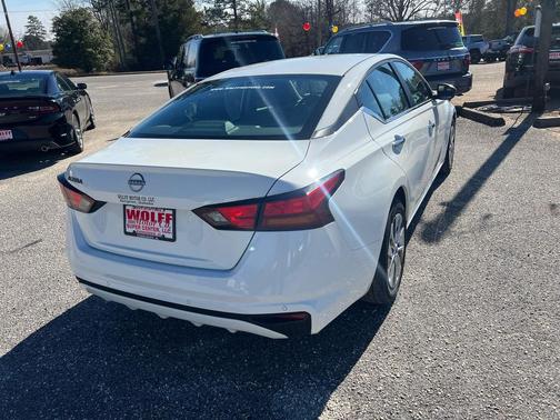 2024 Nissan Altima 2.5 S Sedan