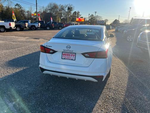 2024 Nissan Altima 2.5 S Sedan