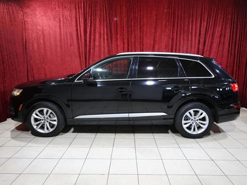 Night Black 2019 Audi Q7 45 Premium