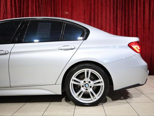 2018 BMW 330 