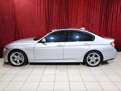 2018 BMW 330 