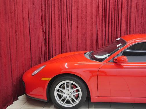 Photo 5 of 20 of 2008 Porsche Cayman
