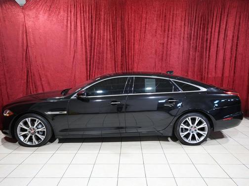 2017 Jaguar XJ XJL Portfolio