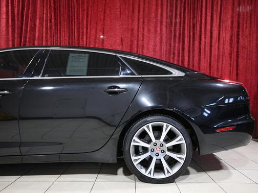 2017 Jaguar XJ XJL Portfolio