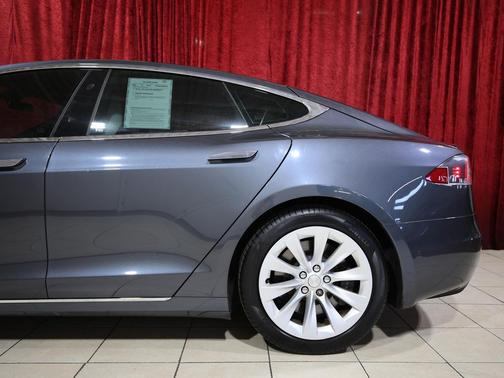 2017 Tesla Model S 
