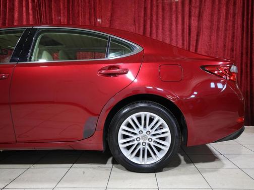 Matador Red Mica 2015 Lexus ES 350 Base