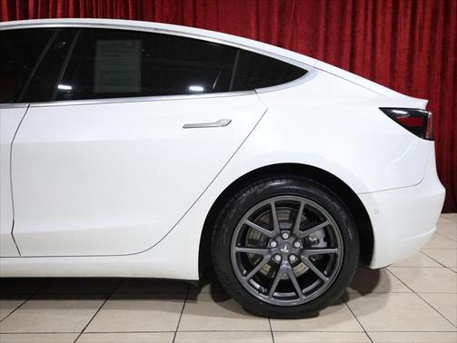 2017 Tesla Model 3 Long Range