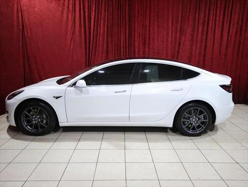 2017 Tesla Model 3 Long Range
