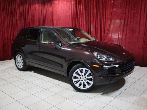 Mahogany Metallic 2017 Porsche Cayenne Platinum Edition