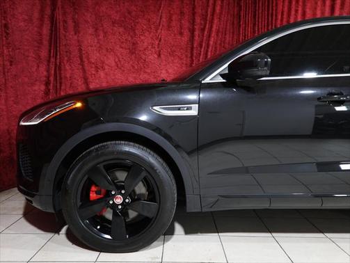 2018 Jaguar E-PACE R-Dynamic SE
