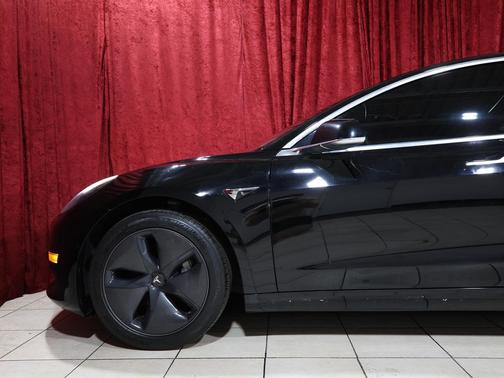 Solid Black 2020 Tesla Model 3 Standard Range