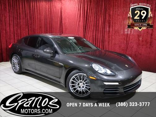 2016 Porsche Panamera 4 Edition
