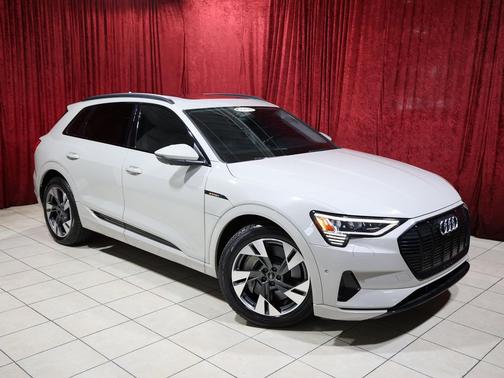 2021 Audi e-tron Premium