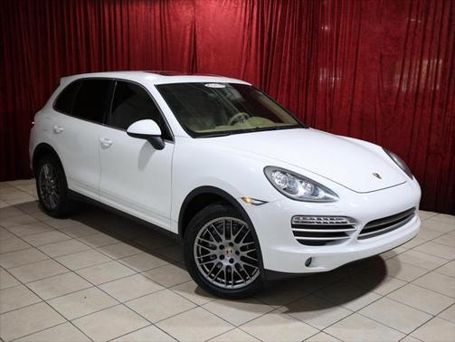 2014 Porsche Cayenne Platinum Edition