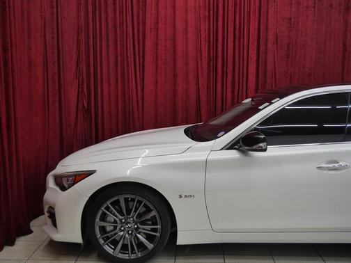 Photo 5 of 26 of 2016 INFINITI Q50 3.0T Red Sport 400