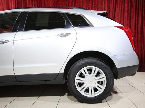2016 Cadillac SRX Standard