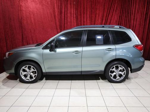 2017 Subaru Forester 2.5i
