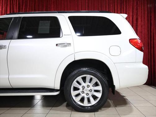 2017 Toyota Sequoia Platinum
