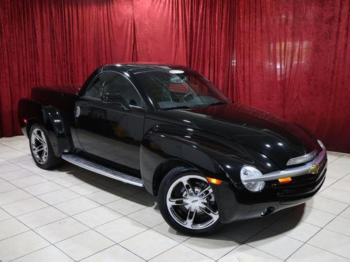 2004 Chevrolet SSR LS