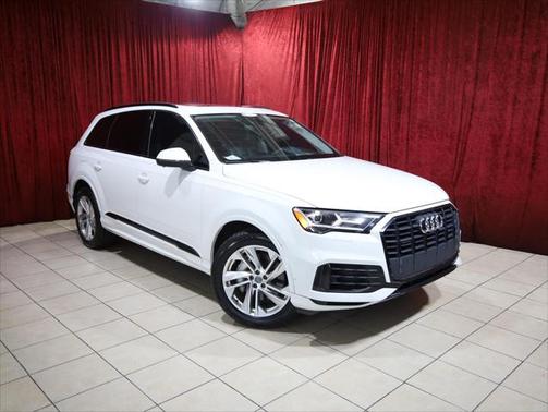 2020 Audi Q7 55 Premium Plus