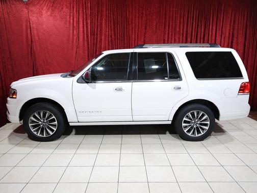 2017 Lincoln Navigator Select