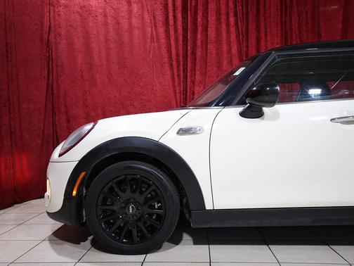 WHITE 2018 MINI Hardtop Cooper S